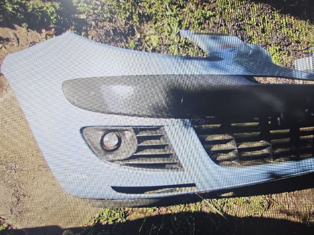 bontott LANCIA MUSA Első Lökhárító (Részeivel)