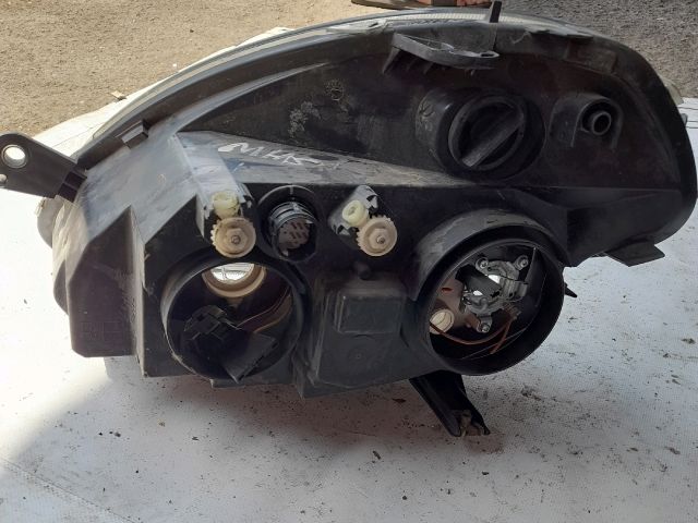 bontott LANCIA MUSA Jobb Fényszóró