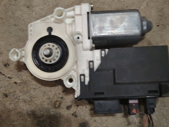 bontott LANCIA PHEDRA Bal első Ablakemelő Motor