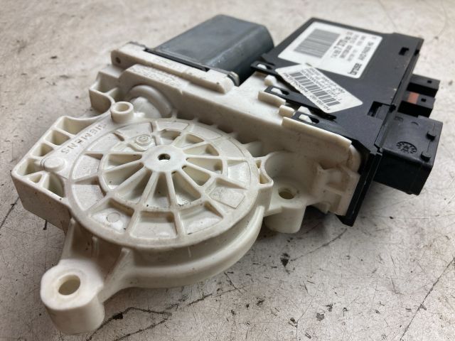 bontott LANCIA PHEDRA Jobb első Ablakemelő Motor