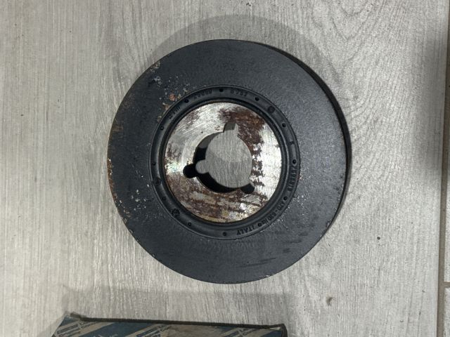 bontott LANCIA PRISMA Főtengely Szíjtárcsa