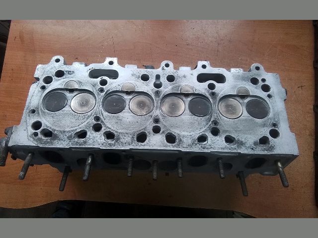 bontott LANCIA PRISMA Hengerfej