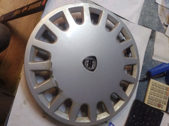 bontott LANCIA PRISMA Dísztárcsa (1 db)