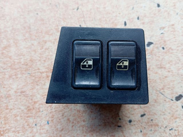 bontott LANCIA THEMA Bal első Ablakemelő Kapcsoló