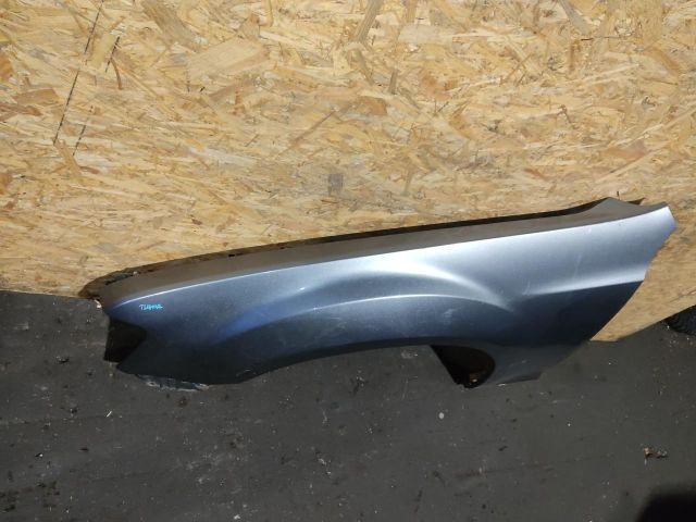 bontott LANCIA THEMA Bal első Sárvédő