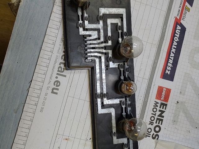 bontott LANCIA THEMA Bal Hátsó Lámpa Foglalat