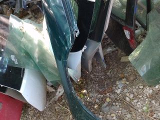 bontott LANCIA THEMA Jobb első Sárvédő