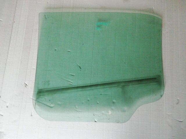 bontott LANCIA THEMA Jobb hátsó Ablak