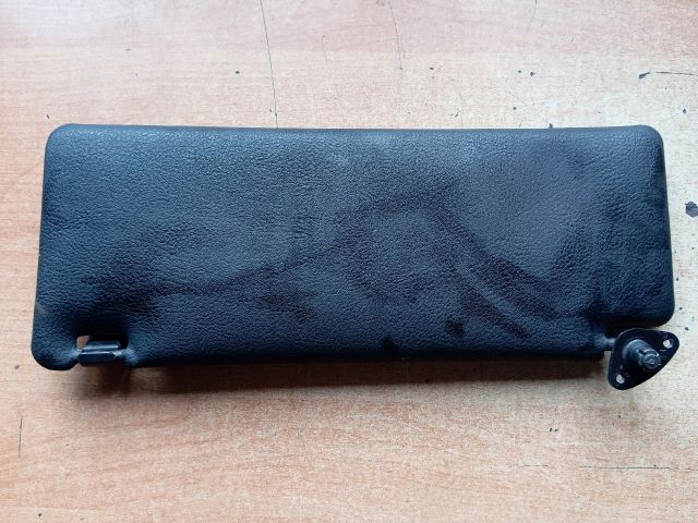 bontott LANCIA THEMA Jobb Napellenző