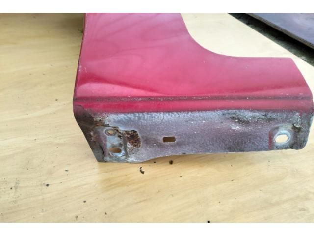 bontott LANCIA THESIS Bal első Sárvédő