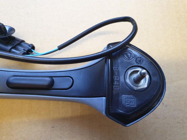 bontott LANCIA THESIS Bal első Külső Kilincs