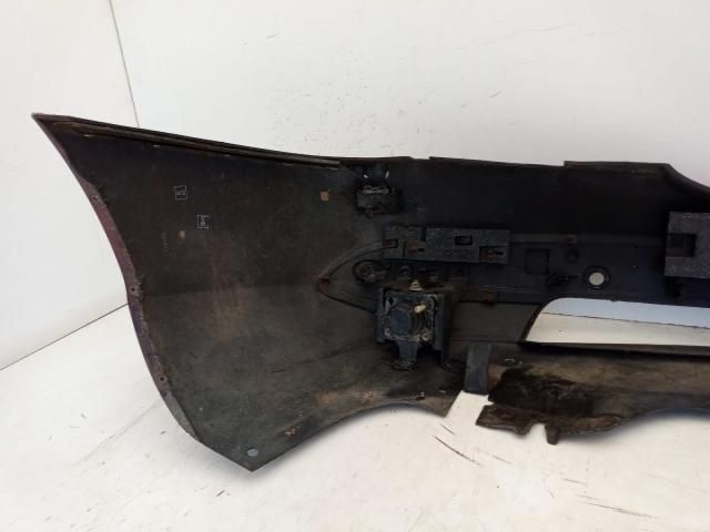 bontott LANCIA THESIS Első Lökhárító (Üresen)