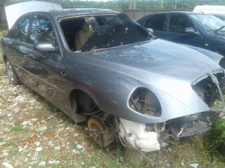 bontott LANCIA THESIS Első Lökhárító (Üresen)