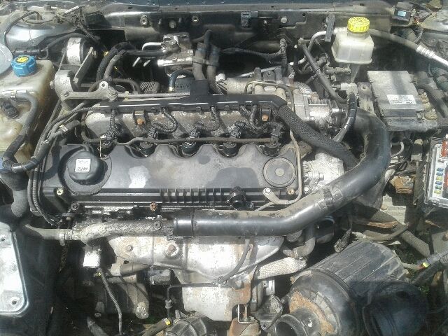 bontott LANCIA THESIS Első Lökhárító (Üresen)