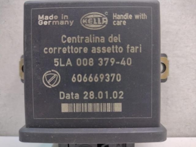 bontott LANCIA THESIS Fényszóró Elektronika