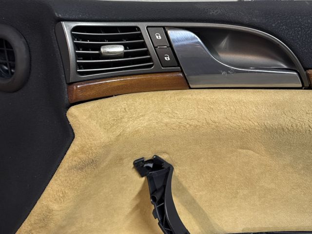 bontott LANCIA THESIS Jobb első Ajtó Kárpit