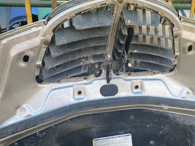 bontott LANCIA THESIS Motorháztető