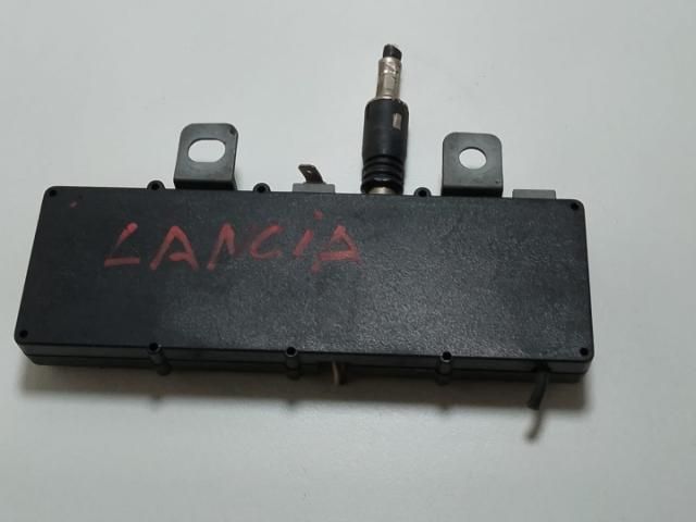 bontott LANCIA THESIS Végfok