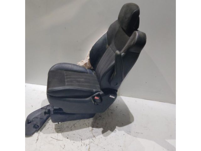 bontott LANCIA VOYAGER Jobb első Ülés