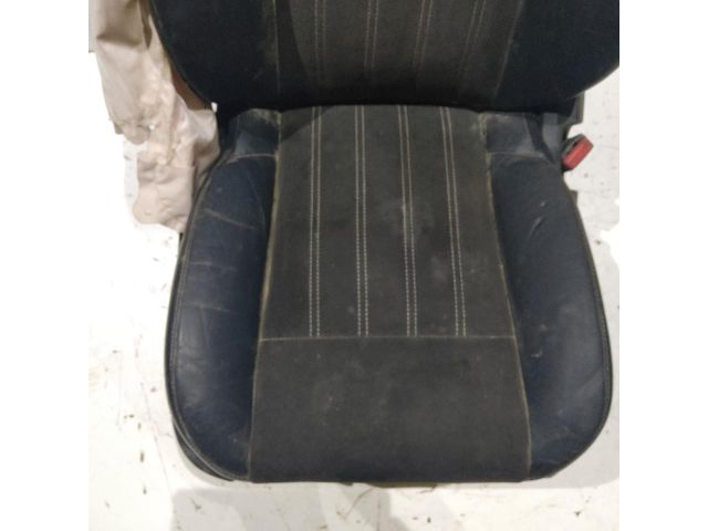 bontott LANCIA VOYAGER Jobb első Ülés