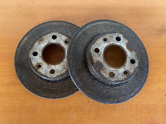 bontott LANCIA Y Első Pár Féktárcsa