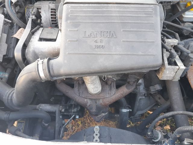 bontott LANCIA Y Jobb első Lengőkar