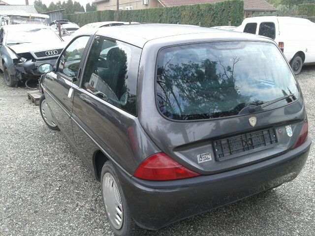 bontott LANCIA Y Porlasztó (1 db)