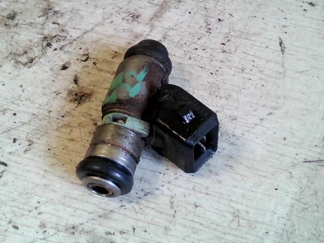 bontott LANCIA Y Porlasztó (1 db)