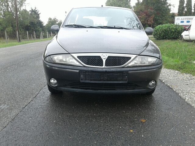 bontott LANCIA Y Porlasztó (1 db)