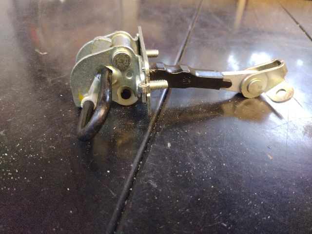 bontott LANCIA Y Bal első Ajtóhatároló