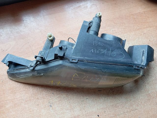 bontott LANCIA Y Bal Fényszóró