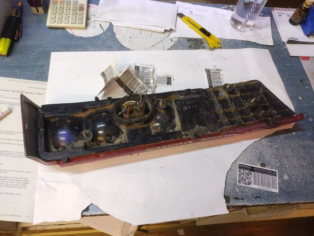 bontott LANCIA Y Bal Hátsó Lámpa