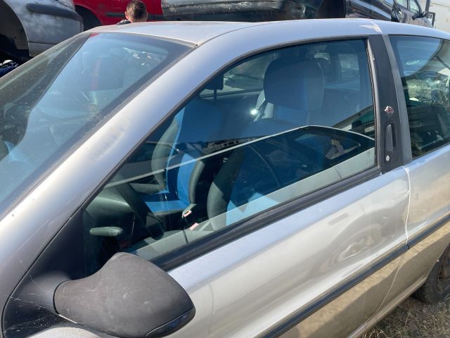 bontott LANCIA Y Jobb első Ajtó (Üres lemez)