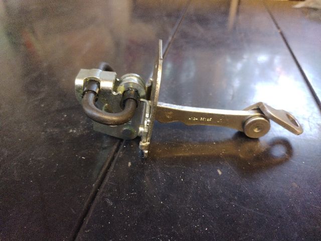 bontott LANCIA Y Jobb első Ajtóhatároló