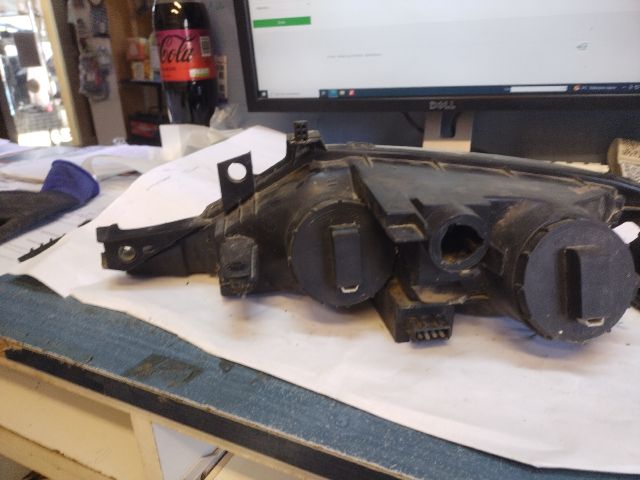 bontott LANCIA Y Jobb Fényszóró