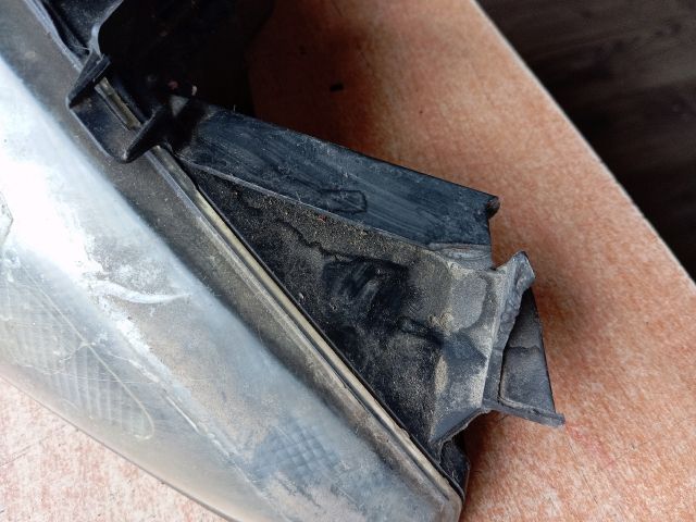 bontott LANCIA Y Jobb Fényszóró