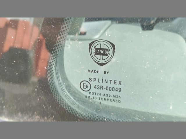 bontott LANCIA Y Jobb hátsó Ablak