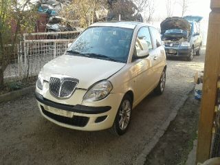 bontott LANCIA YPSILON Generátor