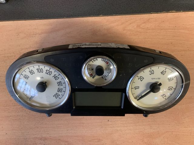 bontott LANCIA YPSILON Kilométeróra