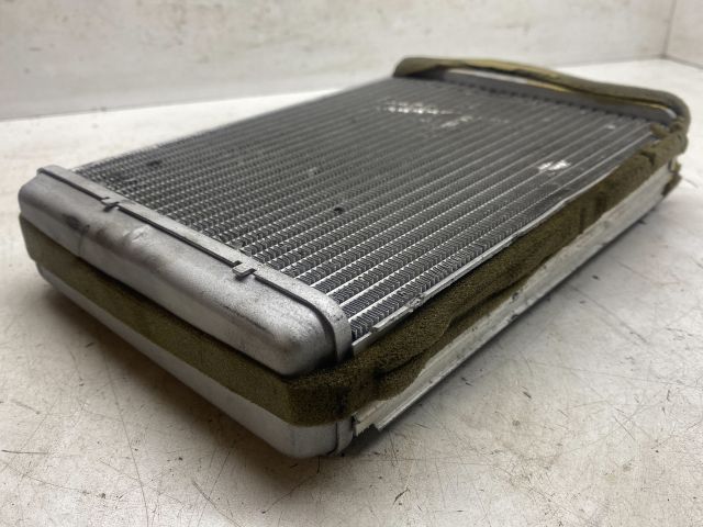 bontott LANCIA YPSILON Fűtőradiátor