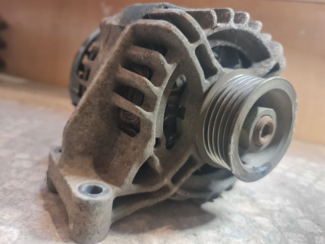 bontott LANCIA YPSILON Generátor