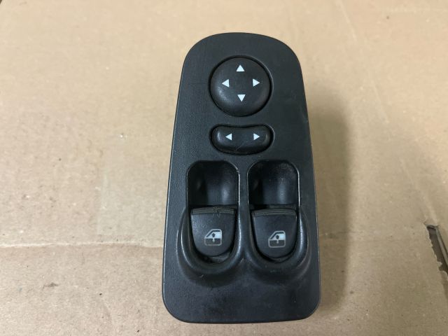 bontott LANCIA YPSILON Ablakemelő és Tükör Kapcsoló