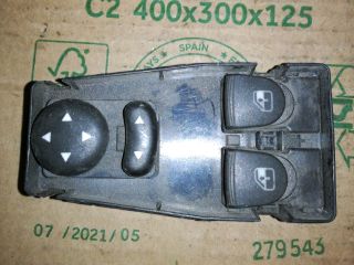 bontott LANCIA YPSILON Ablakemelő Kapcsoló Négyes / Kettes