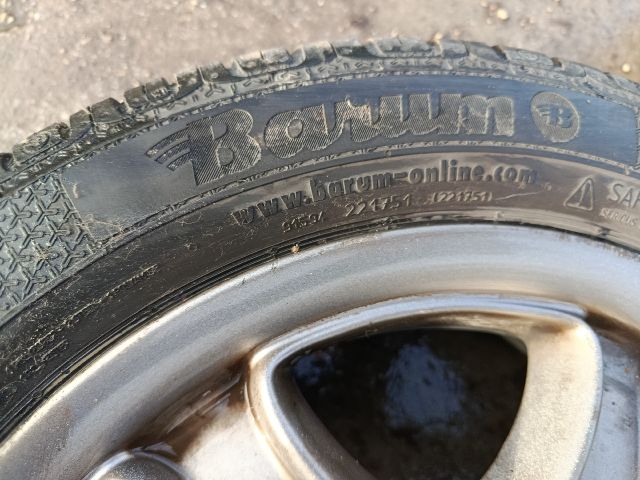 bontott LANCIA YPSILON Alufelni Szett Gumival