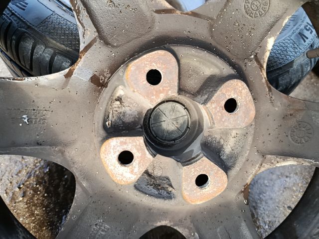 bontott LANCIA YPSILON Alufelni Szett Gumival