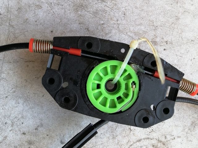 bontott LANCIA YPSILON Bal első Ablakemelő Szerkezet (Mechanikus)