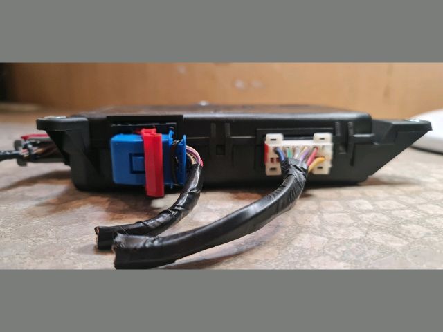 bontott LANCIA YPSILON Bal első Ajtó Vezérlőegység