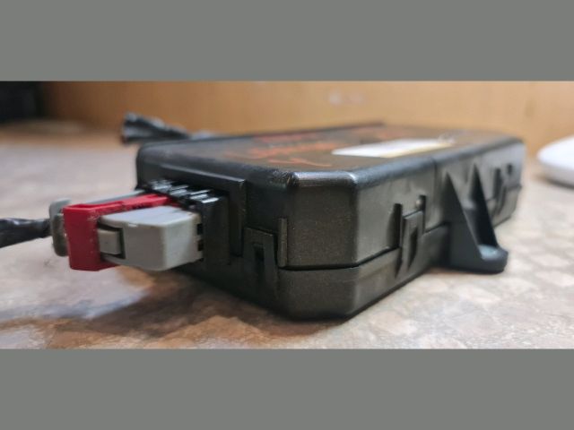 bontott LANCIA YPSILON Bal első Ajtó Vezérlőegység