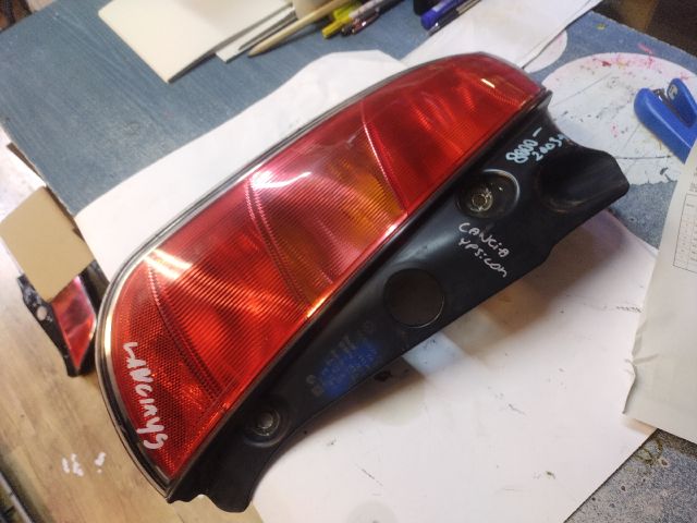 bontott LANCIA YPSILON Bal Hátsó Lámpa