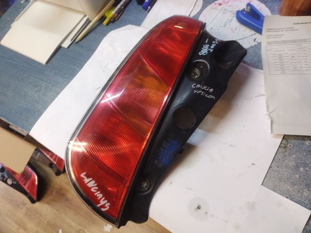 bontott LANCIA YPSILON Bal Hátsó Lámpa